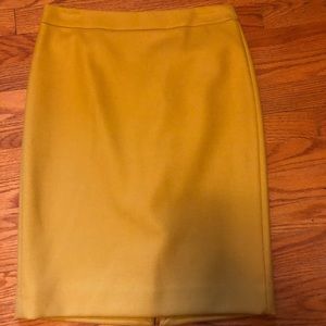 J Crew No. 2 pencil skirt Size 4 Yellow